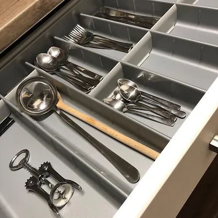 V Meste 아파트 미칼로브체